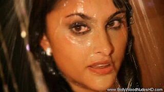 Сексуальная горячая Индия - порно видео