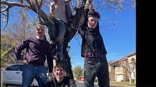 Темная среда - порно видео