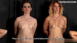 Гэнгбэнг с молодой порнозвездой в колледже - порно видео