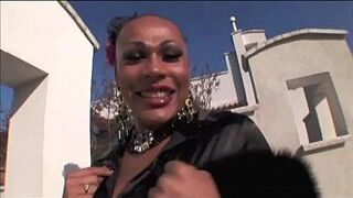 Трансекс перед сценой траха - порно видео