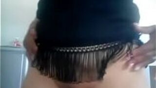 Мадурита танцует и играет для меня - порно видео