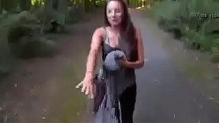 Закончено публично - порно видео