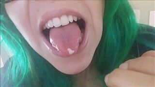 горячих козявок ЕСТЬ! - порно видео