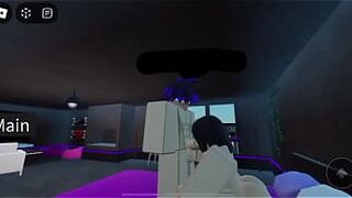 Она обожает член своего парня и делает ему лучший минет в своей жизни. - порно видео