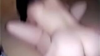 Девушка, которую мы встретили в баре пару лет назад. - порно видео